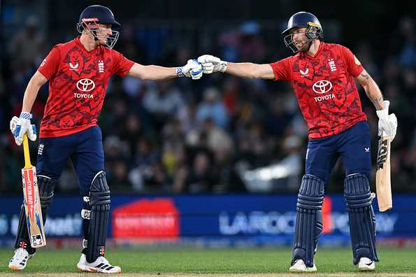 Brook, Salt blaze away as England flatten NZ in Christchurch