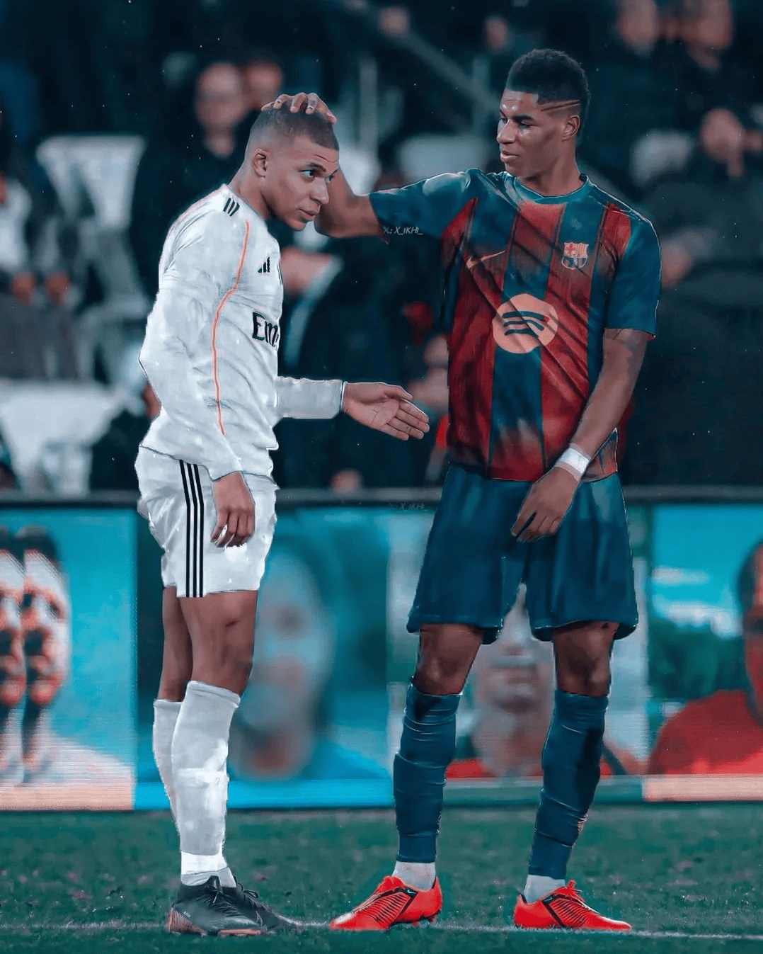 แรชฟอร์ดตั้งเป้าไปที่เรอัล มาดริดอย่างแน่วแน่; หากเขาทำประตูได้ การย้ายทีมถาวรไปบาร์เซโลน่ารออยู่! มีรายงานว่าเลวานดอฟสกี้ต้องการย้ายทีมแบบไม่มีค่าตัวไปแมนเชสเตอร์ ยูไนเต็ด _แชมเปียนส์ลีก_ โอลิมเปียกอส เรอัล มาดริด