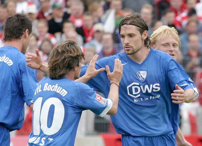 พรีวิว DFB-Pokal: อูร์กส์บวร์ก พบ โบคุ่ม บุนเดสลีกา สนามเหย้า ป้อมปราการป้องกัน