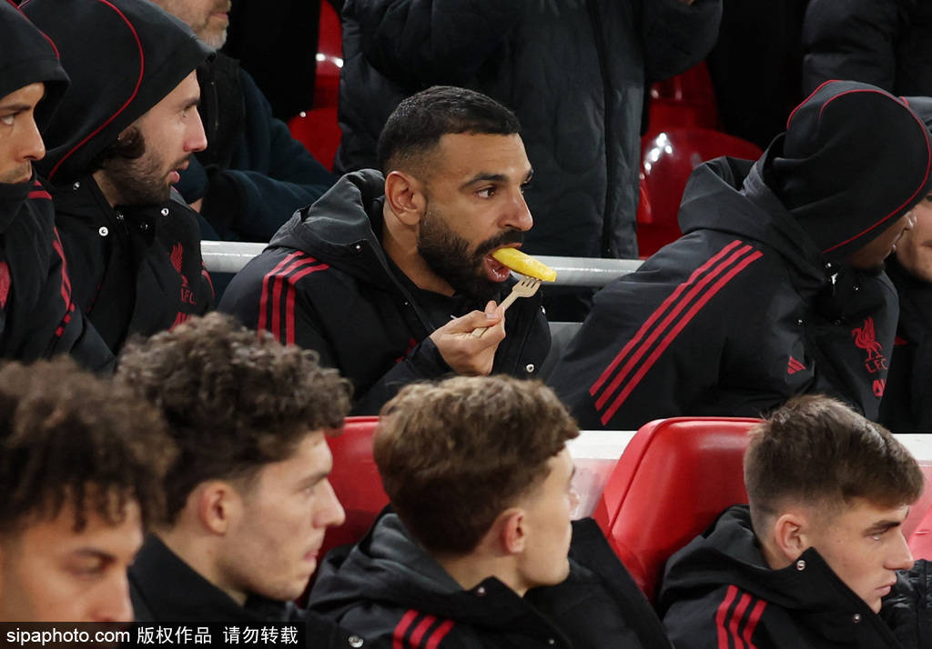 การพ่ายแพ้หกครั้งในเจ็ดนัดล่าสุดของลิเวอร์พูลสร้างสถิติต่ำสุดใหม่ตั้งแต่ปี 2009 โดยแพ้ให้กับคริสตัล พาเลซเดือนละครั้ง