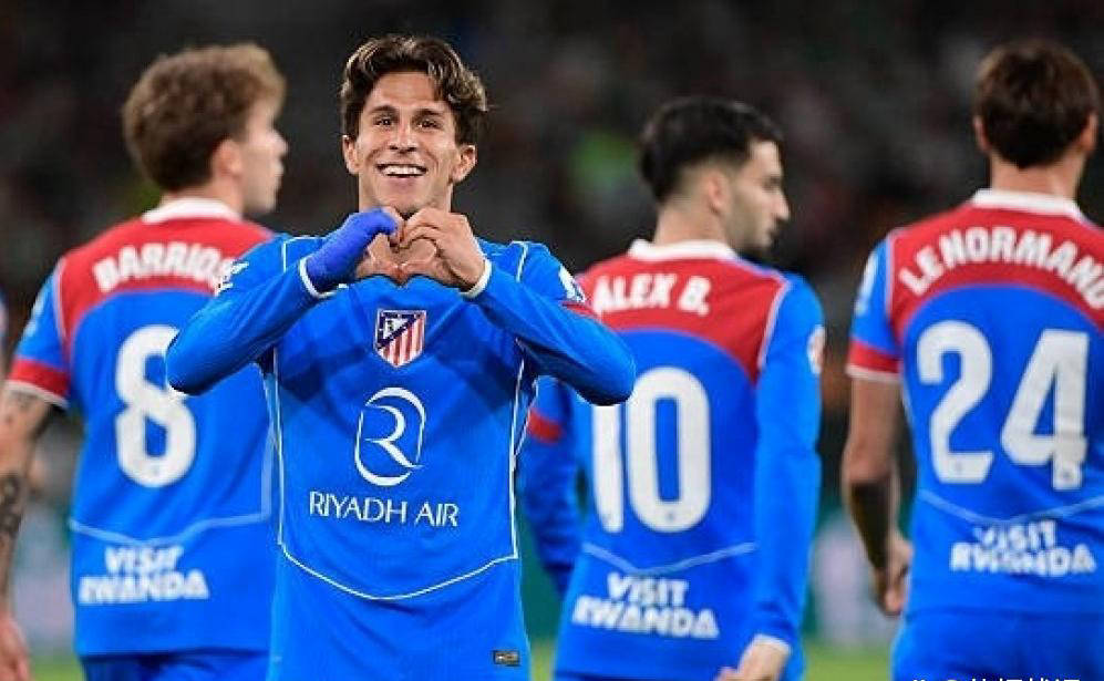 แอตเลติโก มาดริด เอาชนะ เรอัล เบติส 2-0, ไล่จี้บาร์เซโลนาเหลือเพียงสามแต้ม นัดชิงแชมป์ลีก