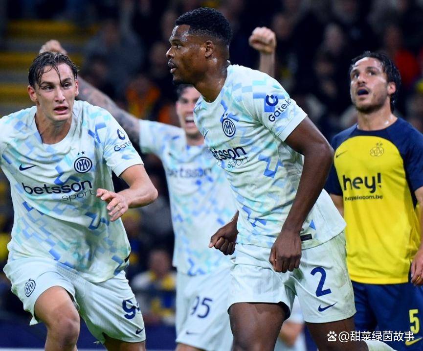 พรีวิวการแข่งขันเซเรีย อา นัดที่ 9: อินเตอร์ มิลาน พบ ฟิออเรนติน่า คู่แข่งขัน: นาโปลี พบ อินเตอร์ มิลาน