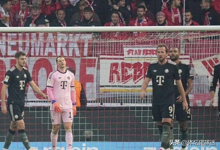 คืนที่สถิติชนะติดต่อกันต้องจบลง! อาร์เซนอลและบาเยิร์น มิวนิค สูญเสียสถิติชนะติดต่อกัน 16 นัดและ 10 นัดตามลำดับอย่างสมบูรณ์แบบ การแข่งขัน | เยือน | บุนเดสลีกา