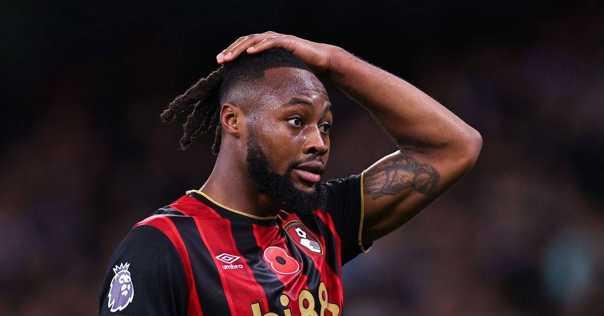 ดาวรุ่งพุ่งแรงในพรีเมียร์ลีกครองเกม! ลิเวอร์พูล, แมนเชสเตอร์ ยูไนเต็ด และ ท็อตแน่ม ฮ็อตสเปอร์ แย่งชิงลายเซ็นของเขา – ใครจะเป็นผู้ชนะ? _Nio_บอร์นมัธ_เงื่อนไข