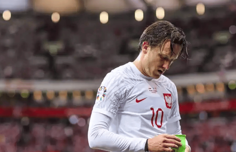 อินเตอร์ต้องเผชิญการทดสอบสำคัญหลังพ่ายแพ้ในแชมเปียนส์ลีกสองนัดติดต่อกัน: อาร์เซนอลและดอร์ทมุนด์รออยู่ในเกมที่ยากลำบาก ดอร์ทมุนด์_ลิเวอร์พูล