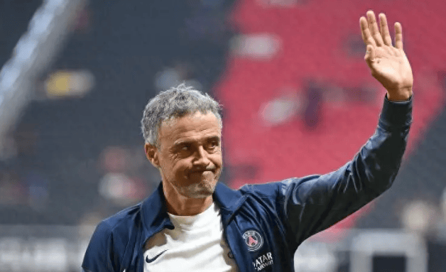 ยักษ์ใหญ่แห่งแชมเปียนส์ลีกประสบโชคชะตาที่หลากหลาย: บางทีมสะดุด ขณะที่บางทีมเฉลิมฉลอง ผลงานสำคัญของมูรินโญ่กลายเป็นจุดสนใจ การแข่งขัน: อินเตอร์ มิลาน พบ อาแจ็กซ์