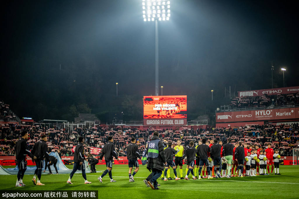 ในเยอรมนี มีความคาดหวังอย่างมากเกี่ยวกับการย้ายทีมในช่วงฤดูหนาวของการ์เซีย_เอนดริค_อนาคต_เรอัล มาดริด