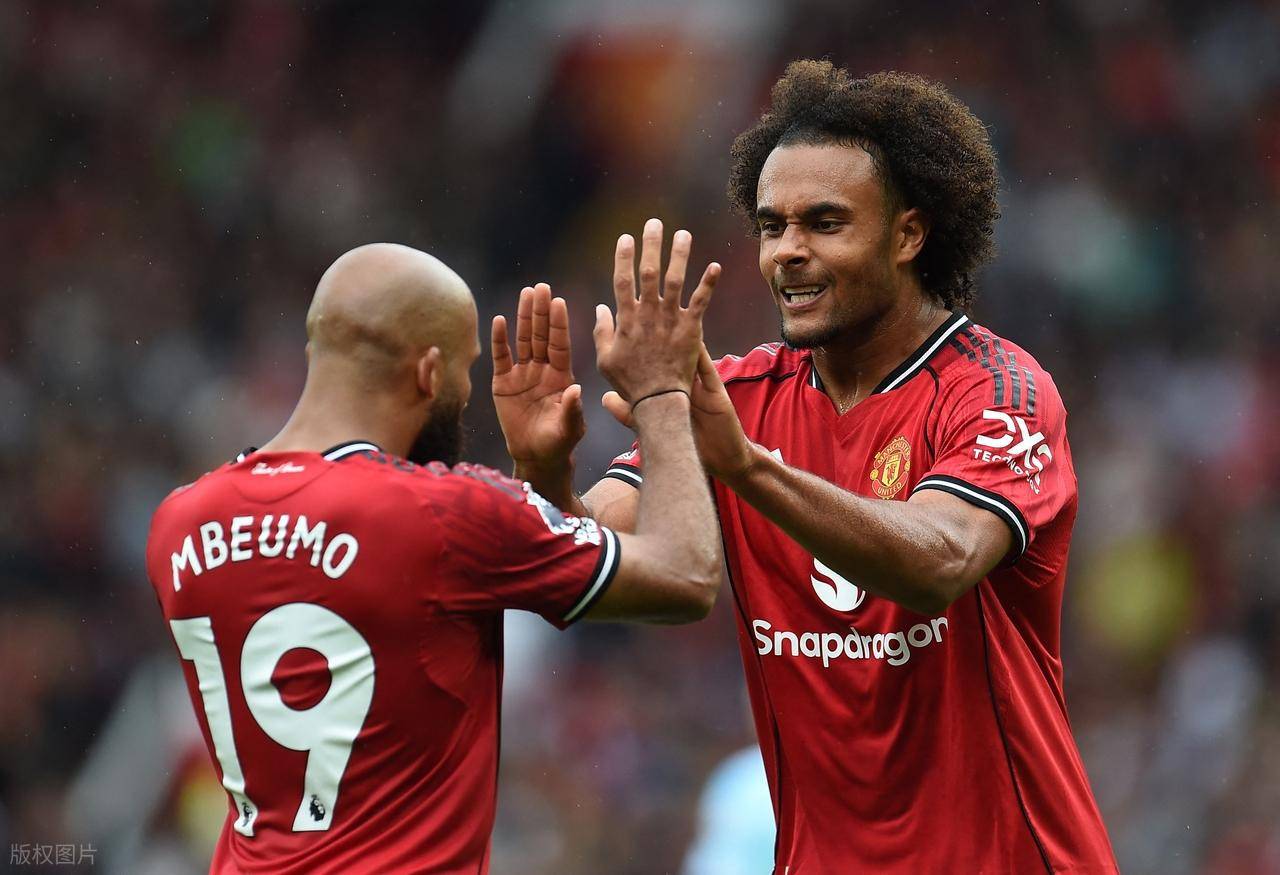 แมนเชสเตอร์ ยูไนเต็ด เสมอกับบอร์นมัธในการแข่งขันพรีเมียร์ลีก; ภาพขยายเผยให้เห็นปัญหาการประสานงานในแนวรับและแนวรุก _อโมริม_