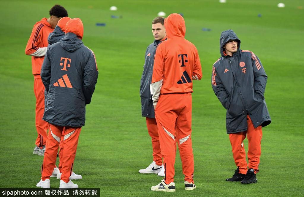 การเปลี่ยนแปลงทีมบาเยิร์น มิวนิค หลังการกลับมาของมูเซียลา: เดรเซ่นพูดถึงบทบาทของคิมมิชและอนาคตของทีม การแข่งขัน บาเยิร์น มิวนิค