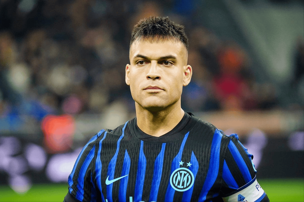 ศึกซูเปอร์คัพอิตาลีเป็นการแข่งขันที่ดุเดือด: สองยักษ์ใหญ่ต้องตกรอบในรอบรองชนะเลิศ โดยการตกรอบของอินเตอร์ถือเป็นเรื่องที่น่าเศร้าที่สุด โบโลญญา การลงโทษจากการแข่งขัน