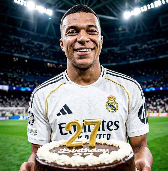 เอ็มบัปเป้ยิง 59 ประตูเทียบสถิติของโรนัลโด้! นักเตะวัย 27 ปีฟอร์มร้อนแรงกับเรอัล มาดริด – บัลลงดอร์อยู่ห่างแค่ไหน? ลาลีกา | บุคคล | แชมเปียนส์ลีก