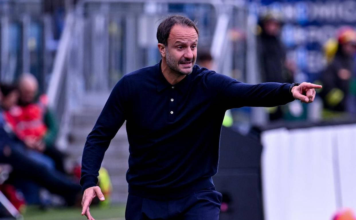 รายงานการแข่งขันกัลโช่ เซเรีย อา นัดที่ 19: กายารี่ 2-2 ปิซา; จิลาร์ดิโน วัย 43 ปี นำทีมหยุดสถิติแพ้สามนัดรวด แมตช์ | ฟอร์ม | ทีม