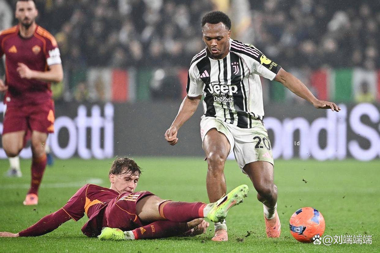 2-1: ยูเวนตุสเอาชนะโรม่าได้ ด้วยประตูจากคอนเซสคูและโอปันดา และแอสซิสต์จากกัมเบียสโซและแม็คเคนนี่ การแข่งขัน: อิลดิซ, กัลโช่ เซเรีย อา