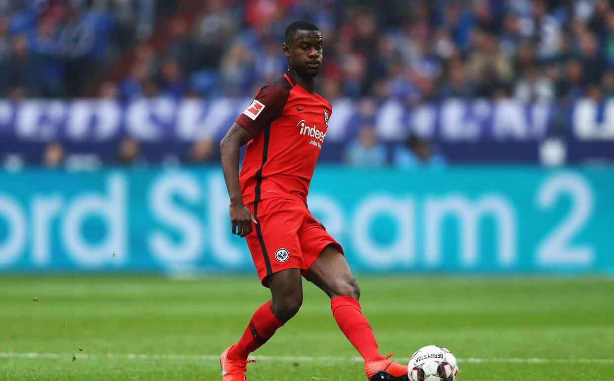 แมนเชสเตอร์ ยูไนเต็ด และ โรม่า กำลังเตรียมการแลกเปลี่ยนครั้งใหญ่: ซิร์กซี ย้ายร่วมทีมด้วยสัญญายืมตัว ขณะที่ปีศาจแดงตั้งเป้าไปที่กองหลังตัวแกร่งของโรม่า เอ็นดิกกา