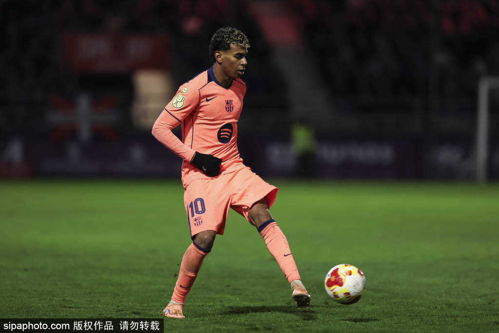 แผนการของบาร์เซโลนาสำหรับรอนนี่ บัลเด: เส้นทางที่ชัดเจนสำหรับดาวรุ่ง รอนนี่ บัลเด สนับสนุน บาเยิร์น มิวนิค