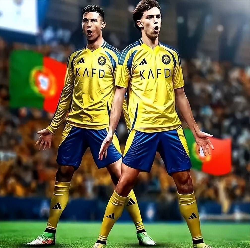 คริสเตียโน่ โรนัลโด้ ในที่สุดก็ไม่จำเป็นต้องเป็นทั้งพ่อและแม่แล้ว! หลังจากลงสนาม 19 นัดและมีส่วนร่วมในการทำประตู 23 ครั้ง โชเอา เฟลิกซ์ ก็ได้ก้าวขึ้นมาทำหน้าที่ของตัวเองแล้ว อัล นาสร์, ริยาด