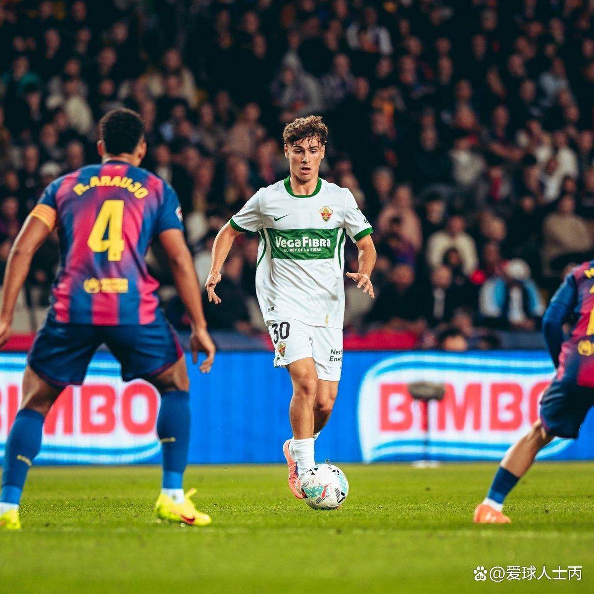 การเซ็นสัญญาครั้งแรกของเรอัล มาดริด! คว้าตัวดาวรุ่งด้วยค่าตัว 20 ล้านยูโร พร้อมดีลสลับตัว 50 ล้านยูโรเพื่อแลกเซ็นเตอร์แบ็คของดอร์ทมุนด์, นักเตะตัวหลักของพรีเมียร์ลีกอาจเข้าร่วม_ล๊อตเต้ เบ็ค_เรอัล มาดริด_บาเยิร์น มิวนิค