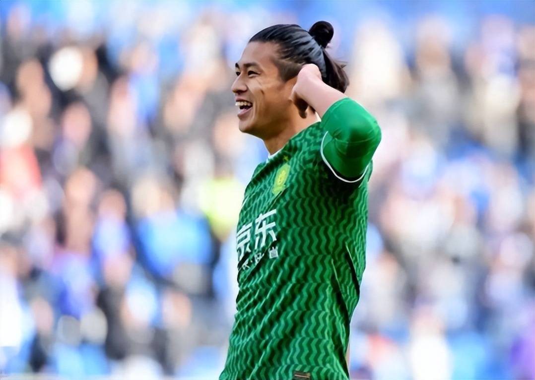 ข่าวด่วน! มีรายงานว่า Zhang Yuning กองหน้าวัย 29 ปีของจีนได้เข้าร่วมทีม Borussia Dortmund ด้วยค่าตัว 6 ล้านปอนด์ในช่วงตลาดซื้อขายนักเตะฤดูหนาว แต่ข่าวลือดังกล่าวได้รับการปฏิเสธแล้ว