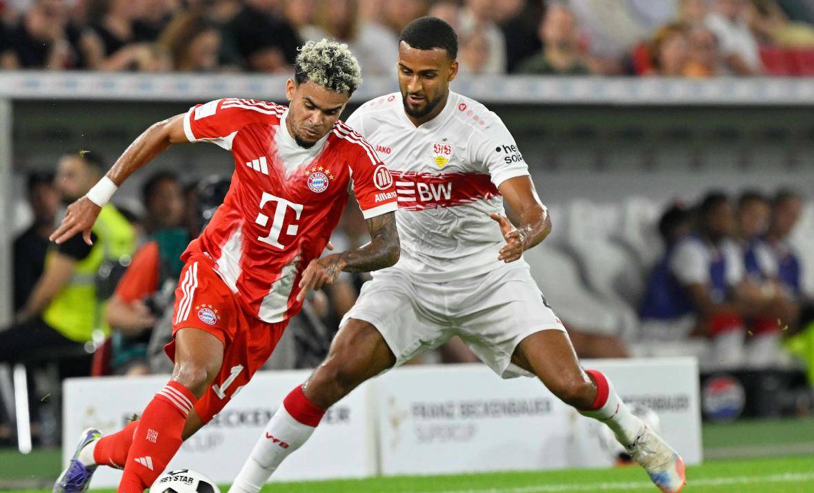 ดาวเตะตัวรุกของลิเวอร์พูลมูลค่า 70 ล้านปอนด์ทำผลงานน่าผิดหวัง ขณะที่นักเตะค่าตัวแพงทุกคนทำผลงานต่ำกว่ามาตรฐาน ขณะที่บาเยิร์นคว้าตัวนักเตะราคาถูก: หลุยส์ ดิอาซ และเคน