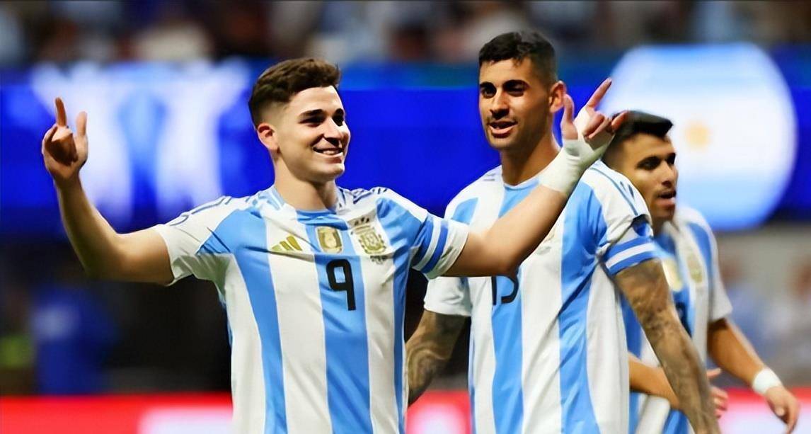 200 ล้าน! แอตเลติโก มาดริด กำลังมองดาวยิงทีมชาติอาร์เจนตินาเป็นแค่เครื่องผลิตเงินอยู่หรือเปล่า? บาร์เซโลนา: ขอโทษด้วย เราจ่ายไม่ไหว! _อัลวาเรซ_ ยูโร_ ผู้เล่น