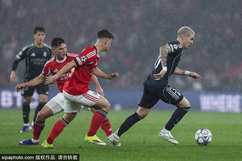 เบนฟิก้าท้าทายยูฟ่า: เพรสเตียนีเดินทางพร้อมทีมไปมาดริด ท่ามกลางความลุ้นระทึกที่เบร์นาเบว การแข่งขัน | การอุทธรณ์ | นักเตะ