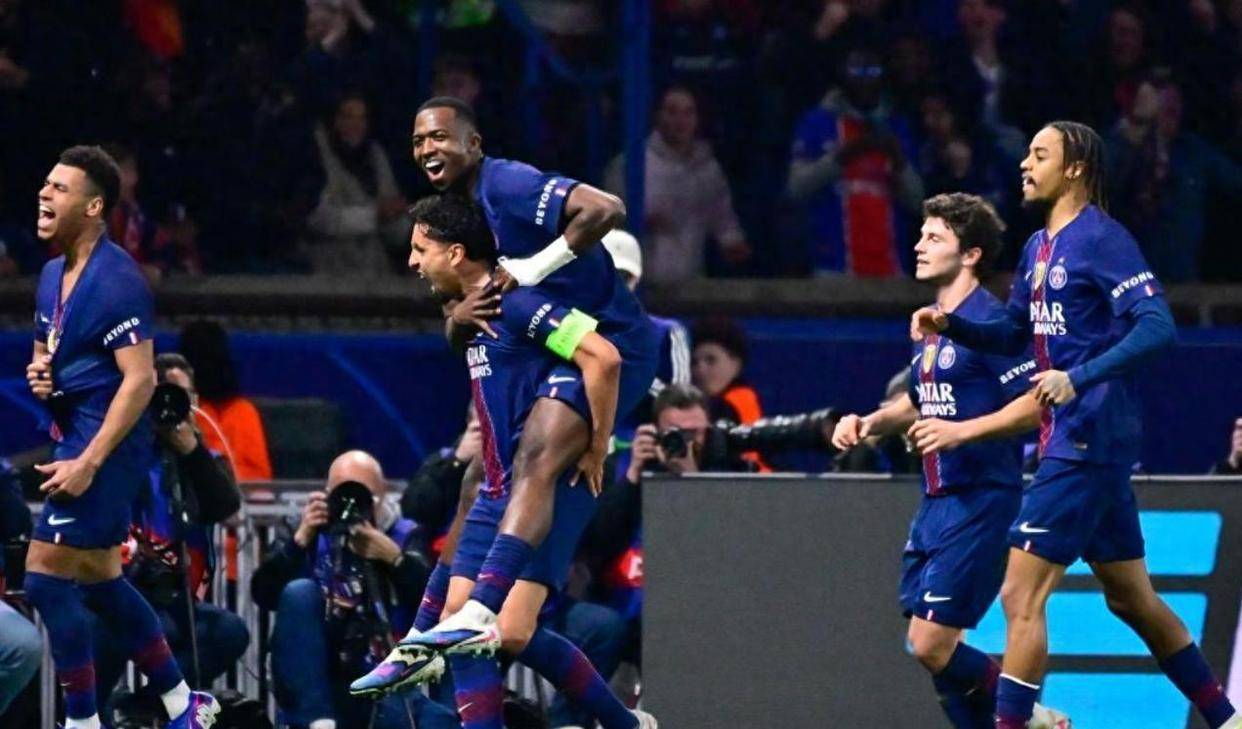 2-2: ยักษ์ใหญ่ที่มีมูลค่า 120 ล้านยูโรผ่านเข้ารอบด้วยใบแดงของคู่แข่ง ขณะที่เอ็นริเก้สร้างประวัติศาสตร์ มุ่งมั่นคว้าถ้วยแชมป์เปียนส์ลีกอย่างแน่วแน่ การแข่งขัน: โมนาโก ฤดูกาล