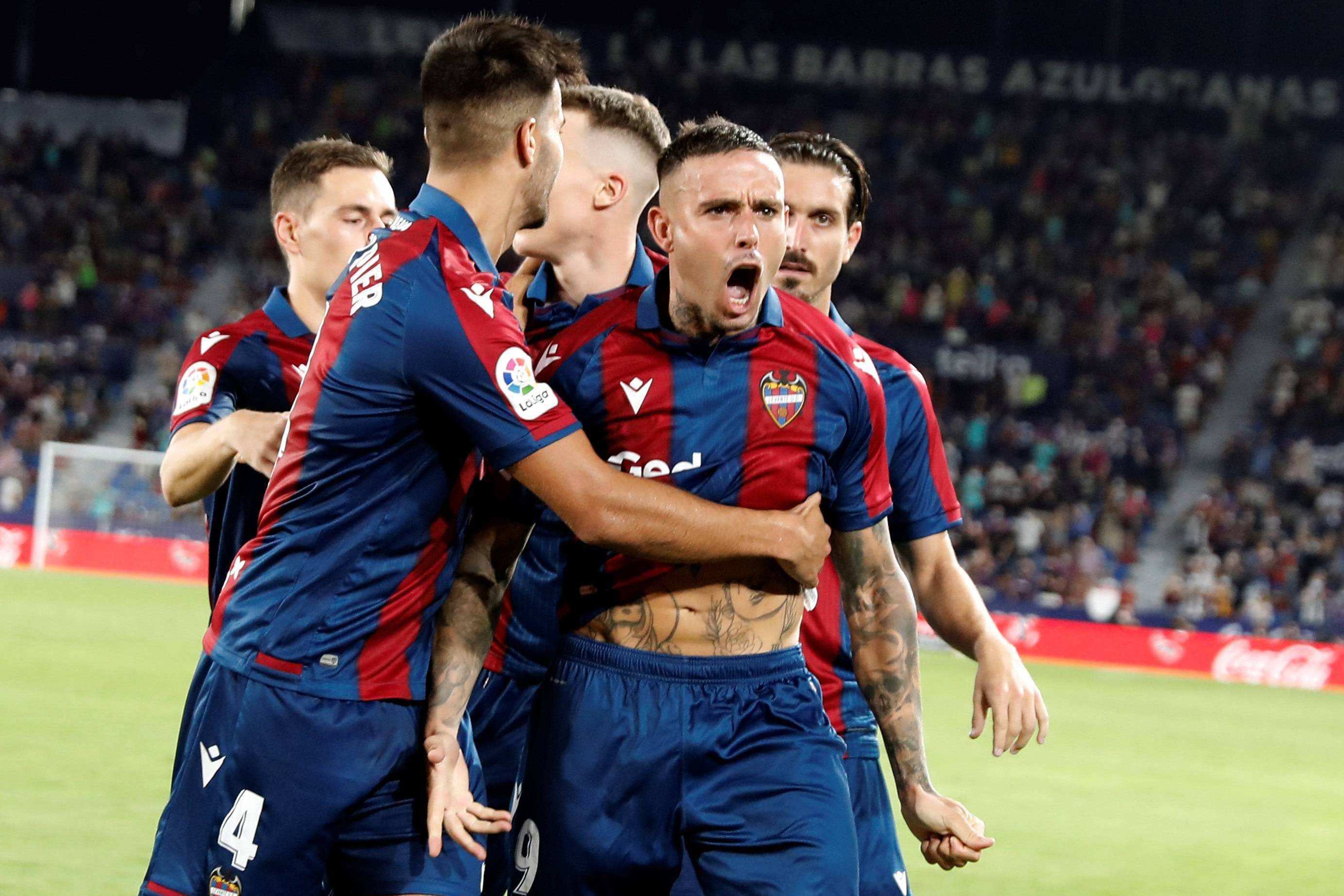 วันเสาร์ที่ 016 ลาลีกา เลวานเต้ ปะทะ กิโรน่า: RACE ANSILY_ATTACK_MORALES_มิดฟิลด์