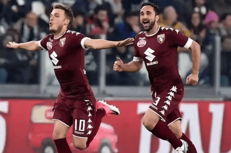 โอกาสในกัลโช่: Naples vs Turin - Conte Revival vs Yurika เป็นเรื่องจริง การแข่งขันระหว่างแทคติกในบ้านและการป้องกันที่แข็งแกร่ง_tactics_roman