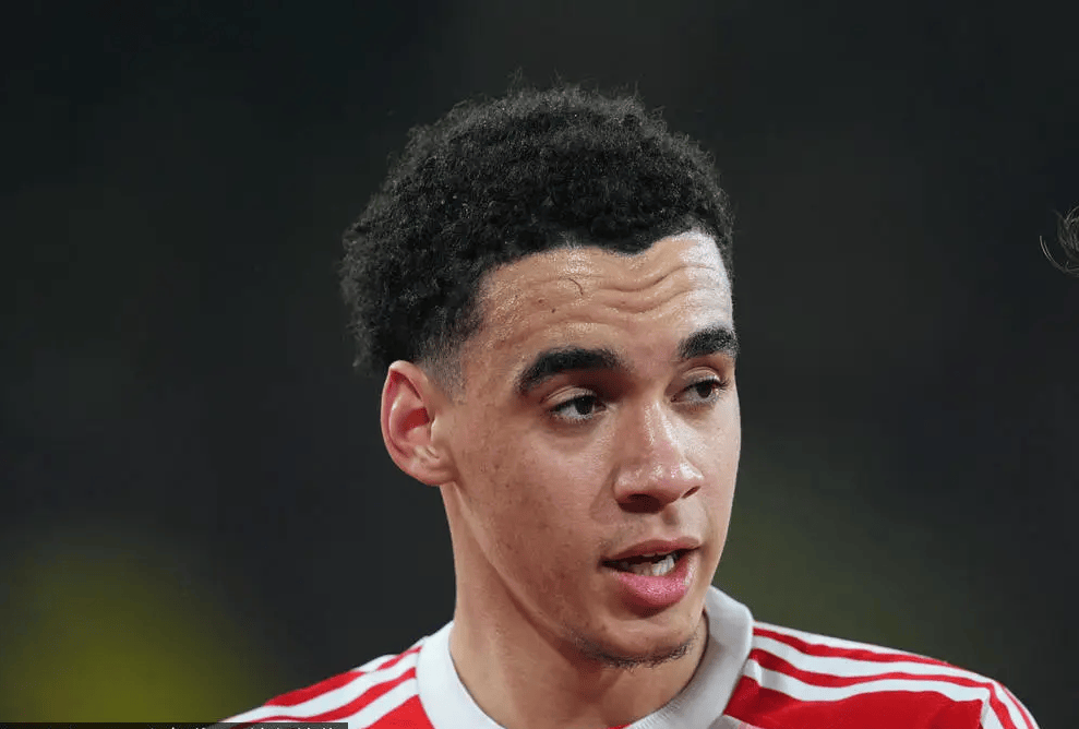 บาเยิร์น 4-1 เลือดล้าง Menxing! มูซิอาล่ายิง+แจ็คสันยิง 14 แต้มแรก นำบุนเดสลีกา เสถียรเกินไป_lemer_gorretzka_el mohia