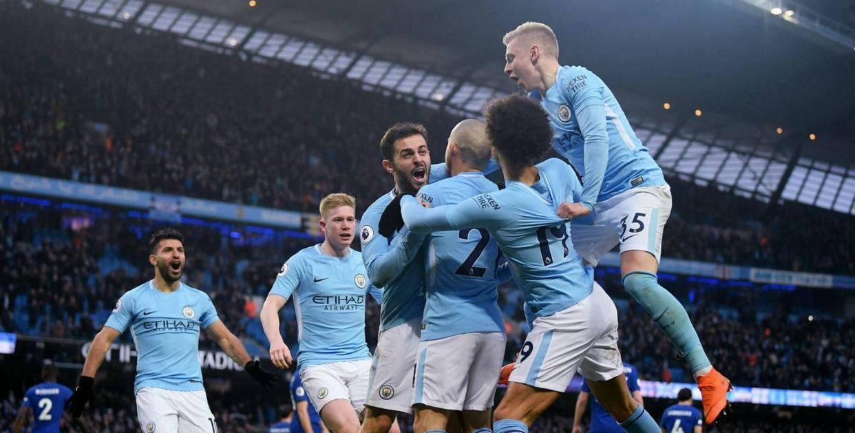 ใครจะคิดว่าเขาจะนำทีมทำคะแนนได้ 20 แต้มใน 7 เกมที่ไม่แพ้ใคร คาร์ริคเข้ามารับช่วงต่อในเดือนมกราคมและปรับทีมเพื่อขึ้นเครื่องทันที แต่เนื่องจากแพ้ 1 เกม เครดิตจึงเคลียร์ทันที