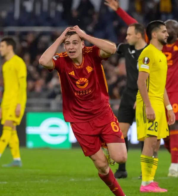 โรม่า สตาร์ พิคซิลลี่ คาดว่าจะก้าวขึ้นสู่ทีมชาติอิตาลี กัตตูโซ เผชิญกับปัญหาผู้สมัคร_flatesi_accreditation_uefa ยูโรป้าลีก