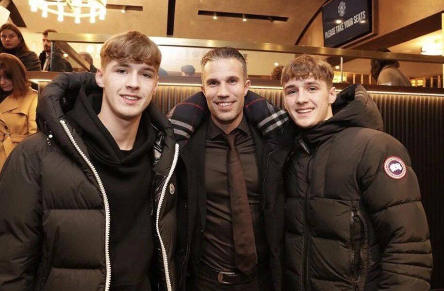 แมนฯ ยูไนเต็ด คาดค่าตัว คาสมิโร่ รับสืบทอดตำแหน่ง บุกทำลายสถิติ! ตรวจสอบกองกลางของเยาวชน เลือกคน 1 คนแทน_player_uefa champions league_ajax