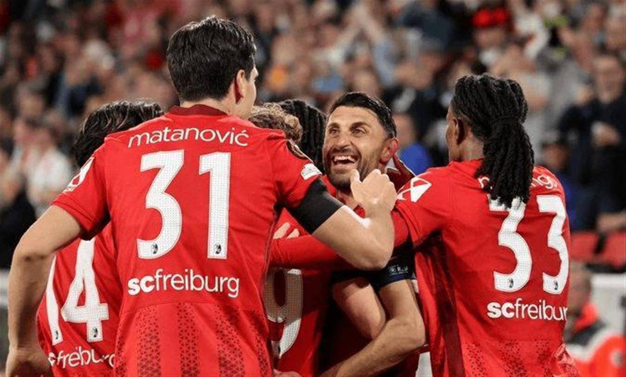 คืนบ้า! สงครามยุโรป 3-0 และ 3-1 เบ่งบานทั้งหมด พรีเมียร์ลีกมีความได้เปรียบ และเซเรีย ลี แพ้ทั้งหมด