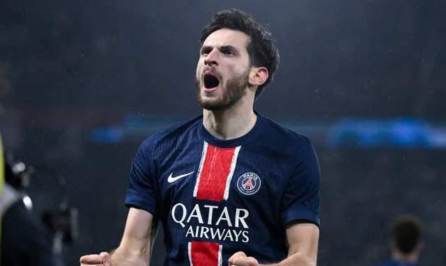 ข่าวพรีเมียร์ลีก: ลิเวอร์พูลตกอยู่ในปารีส แมนเชสเตอร์ ซิตี้ มั่นใจในการต่อสู้ Arsenal_China IT News