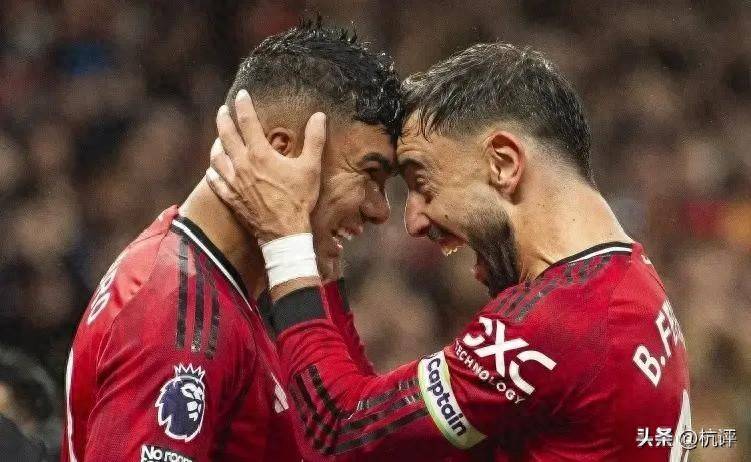 2-1! ม้าโปรโมชั่นพรีเมียร์ลีกระเบิด! แมนฯ ยูไนเต็ด ซัด ท็อตแน่ม ตีอีกครั้ง ตกชั้น ตกชั้น ตกชั้น_match_lisandro_championship