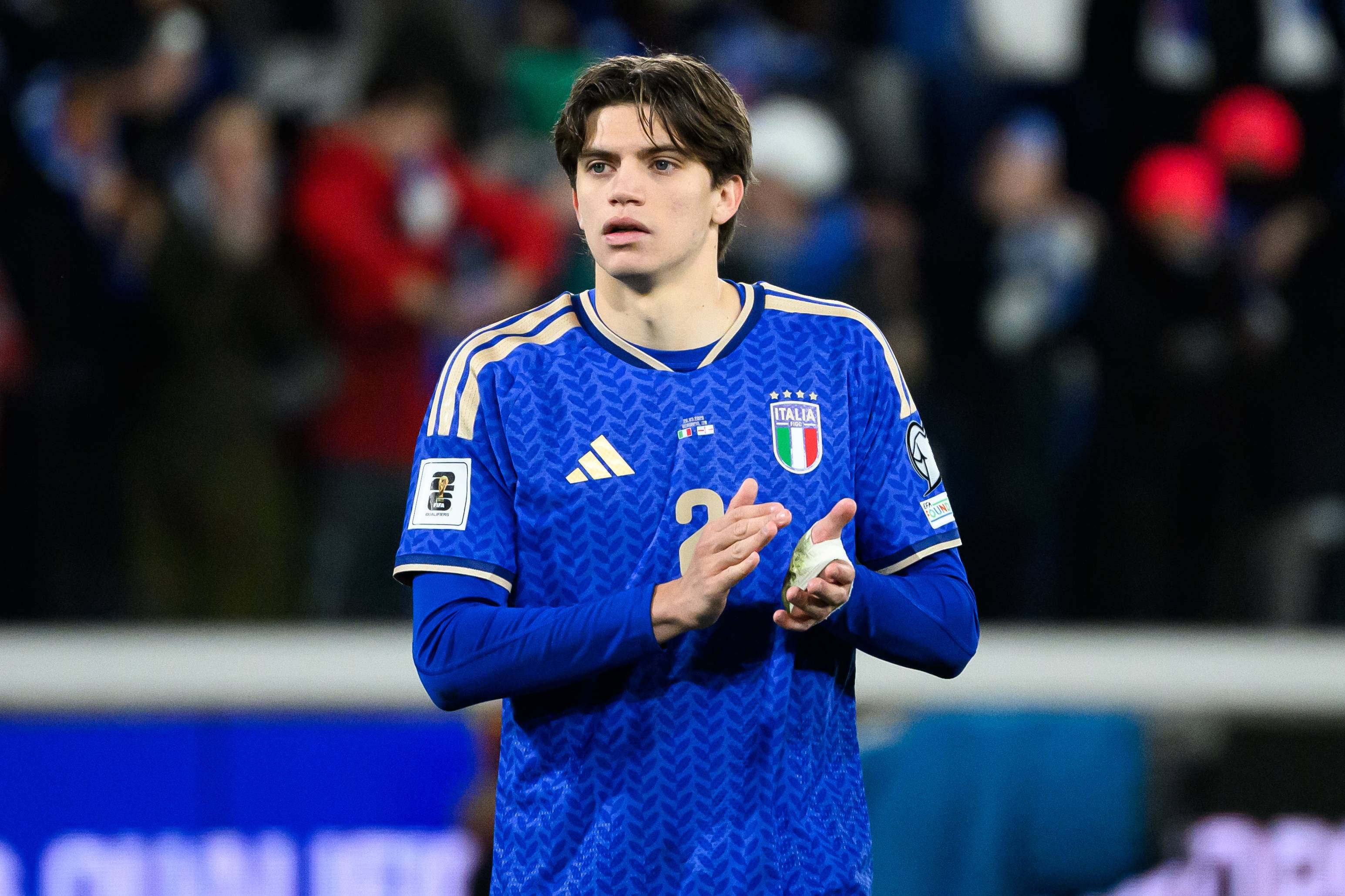 รอบรองชนะเลิศแชมเปียนส์ลีก, อังกฤษ, เยอรมนี, ตะวันตก และฝรั่งเศส, แต่ละทีมในเซเรียอา, แฟน ๆ : ห้าลีกหลักกลายเป็นสี่ลีกหลัก_arsenal_naples