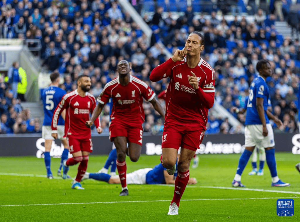 พรีเมียร์ลีก: ลิเวอร์พูล ชนะ เอฟเวอร์ตัน_แมตช์_ สำนักข่าวซินหัว_players