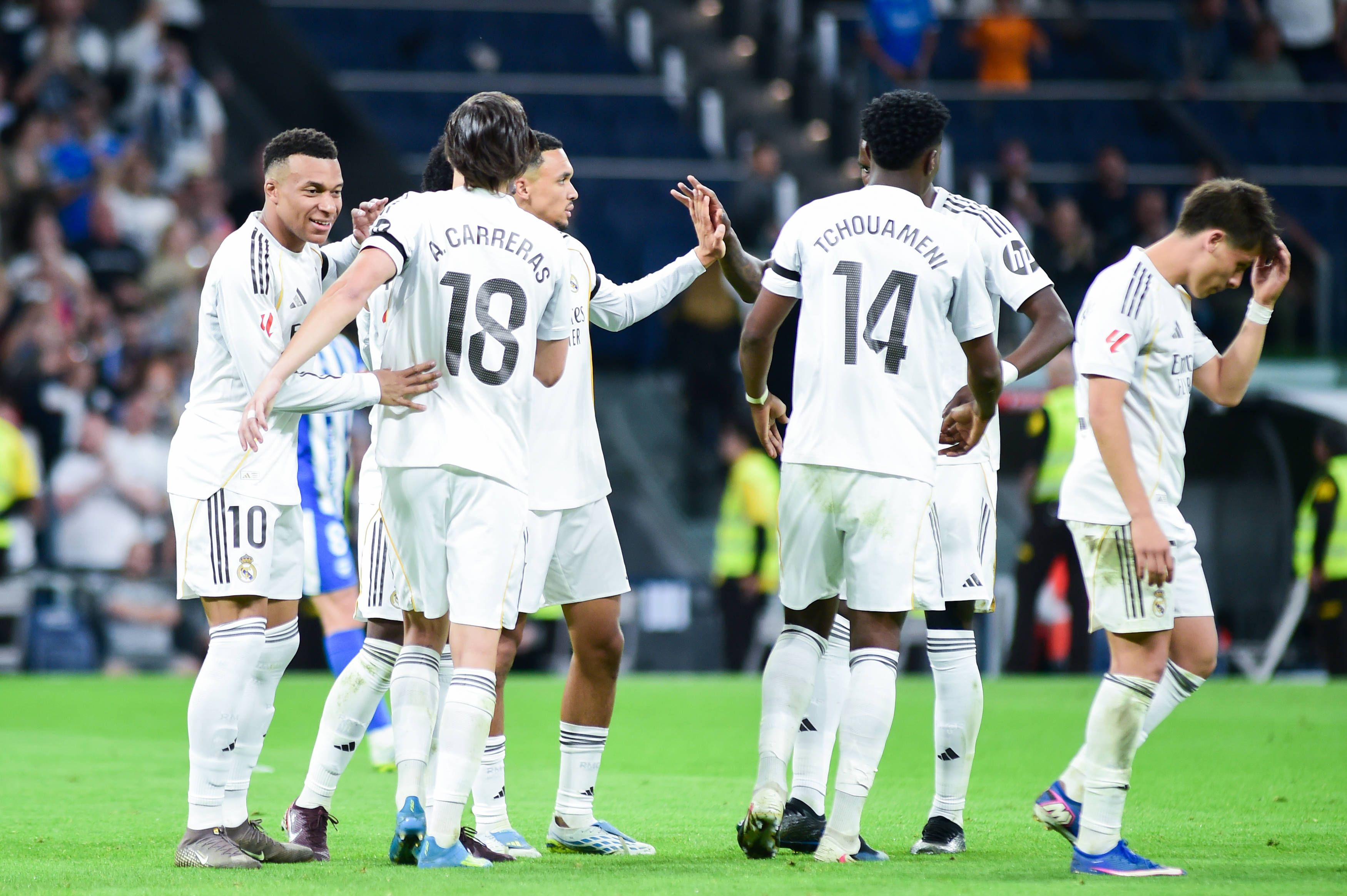 ลาลีกาครอบคลุม | Mbappe, vinicius มีส่วนร่วม, เรอัลมาดริดเอาชนะ alaves_madrid_player_player_play