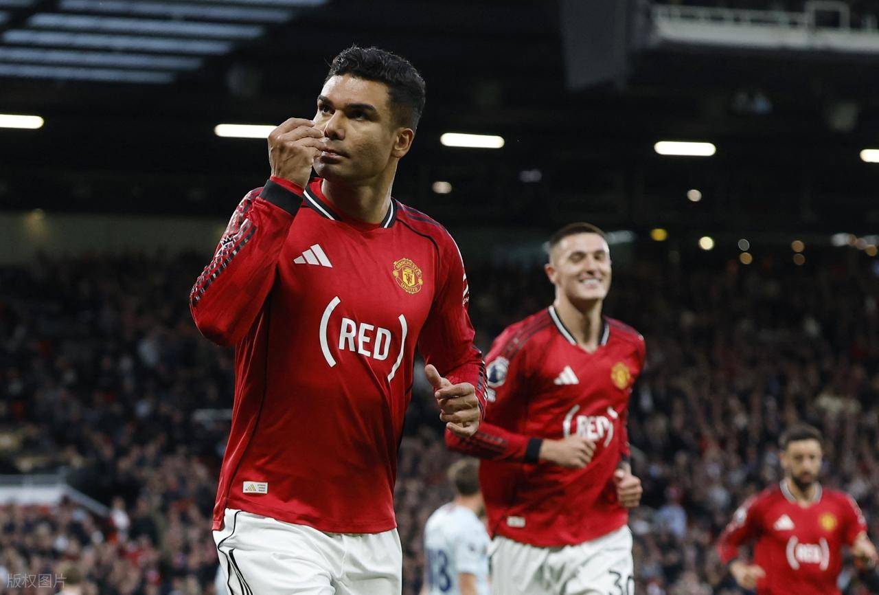 คาเซมิโร่ เชโก้ ยิงประตู +2-1 แมนฯ ยูไนเต็ด 3 แต้ม นำหน้าลิเวอร์พูล_เบรนท์ฟอร์ด_เบสท์ แชมเปี้ยนส์ลีก 3 แต้ม