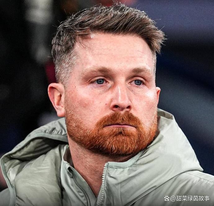 โค้ชเชลซีคนต่อไป: ทำไมฟาเบรกาสอาจมาแทนที่ Liam Rossinir - YQQLM ได้อย่างสมบูรณ์แบบ