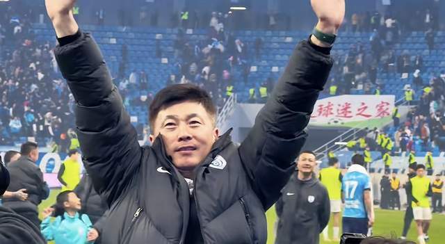 5 ความช่วยเหลือจากต่างประเทศของ Dalian ทั้งหมดอยู่ใน Qingdao, Mao Weijie ยินดีต้อนรับการทดสอบครั้งใหญ่, การต่อต้าน Ye Boya, Stanchu สามารถเล่น Halftime_li guoxu_malailai_Chinese Super League