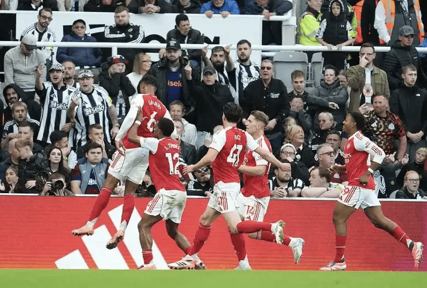 ระเบิดสองลีก! ข่าวลือระหว่างเมืองที่หมักโดย Inter Milan Arsenal ทำให้ Erdegao มีตัวเลือกสองเท่าสำหรับการเปลี่ยน TRACK_MIDFIELD_BEST League_serie A